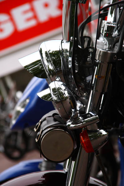 2011MoGo27